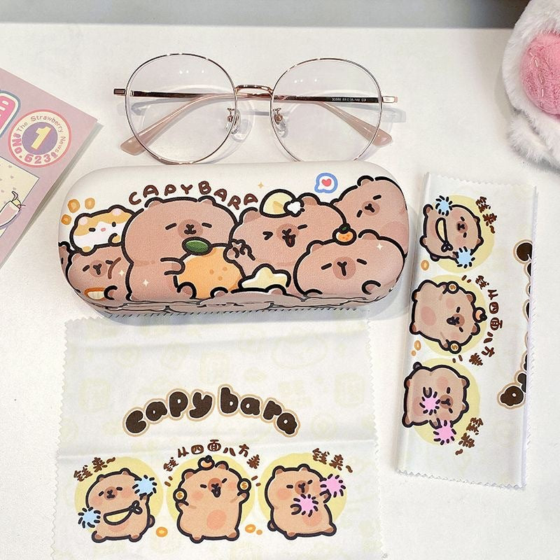 Cute Capybara Cartoon Glasses Case, Shockproof Portable Eyewear Storage Box for Sunglasses Prescription Glasses