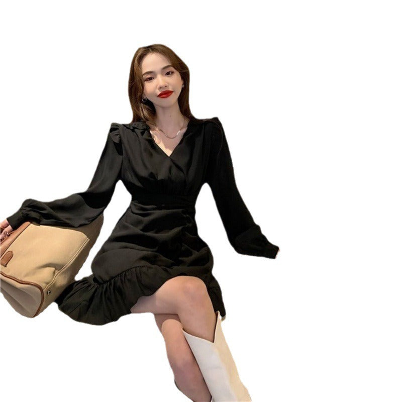Elegant dress, French niche design for women, slim waist and trendy little black dress