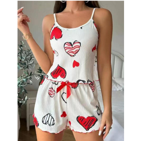 Two piece set of women's love pajamas