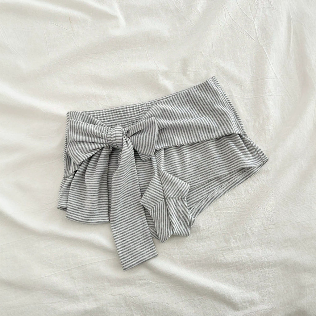 Low waisted striped bow shorts