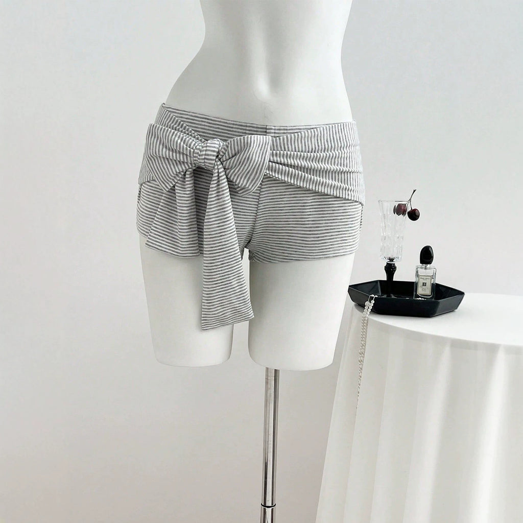 Low waisted striped bow shorts